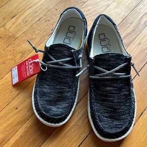 NWT Womens Hey Dude Wendy Sox Navy blue